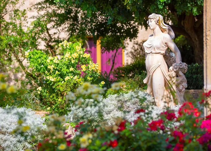 Bed & Breakfast Maison Reale 4*