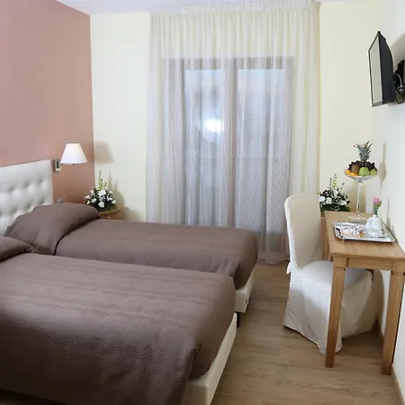 فندق مبيت وإفطار Maison Reale فوجيا