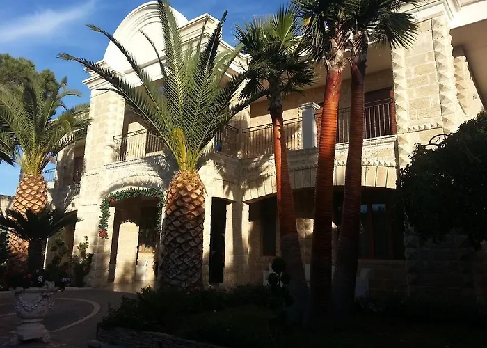 Maison Reale Bed & Breakfast 4*